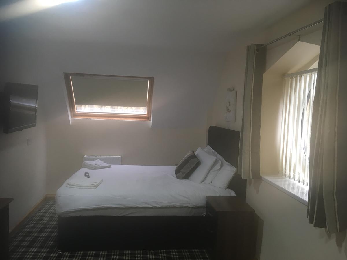 The Park Hotel 2*